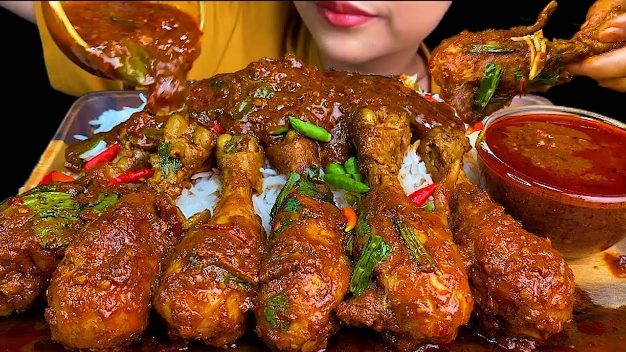 SPICY CHICKEN LEG TOMATO CURRY & WHITE RICE