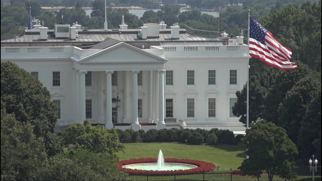 earthTV&reg; White House Cam is back!