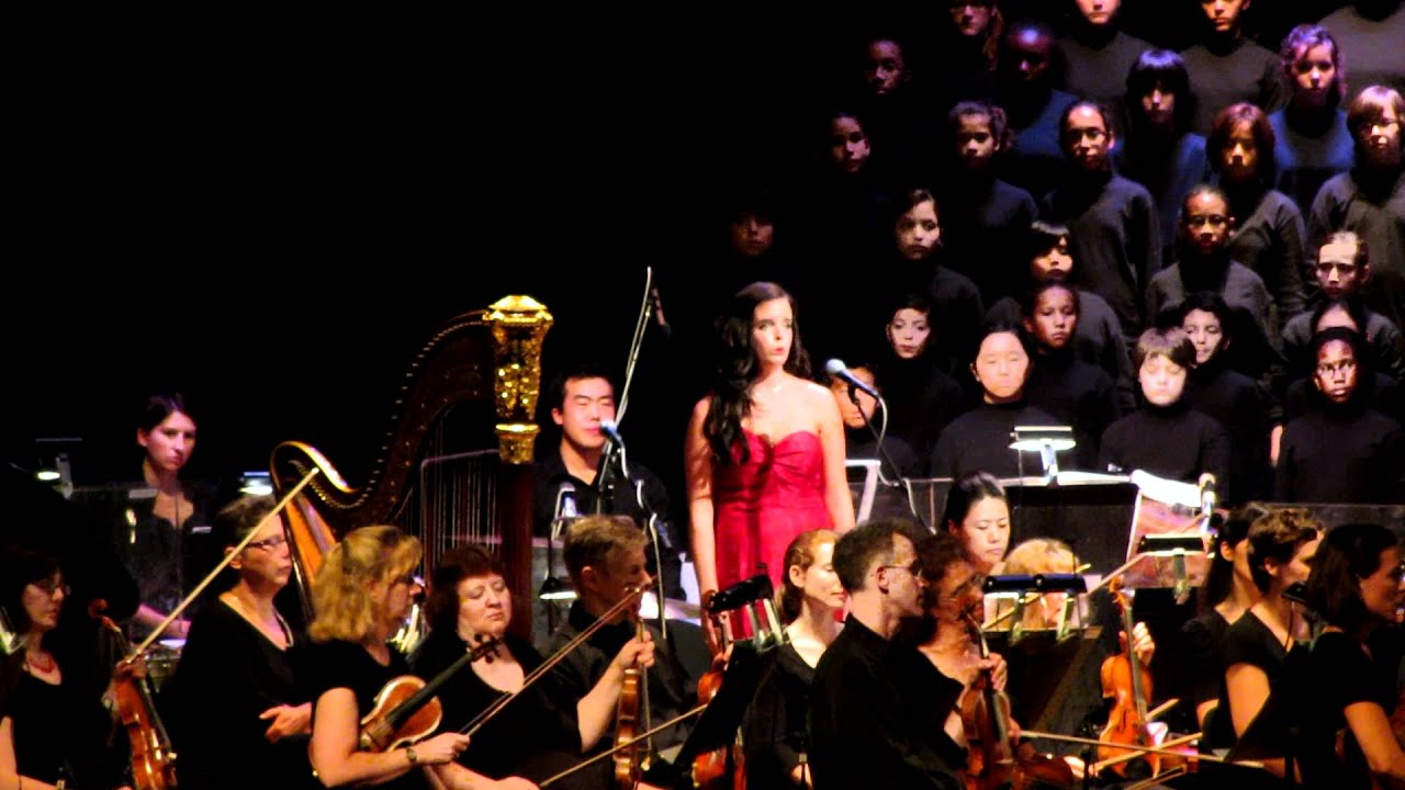Lord of the Rings solo by Kaitlyn Lusk in Chicago