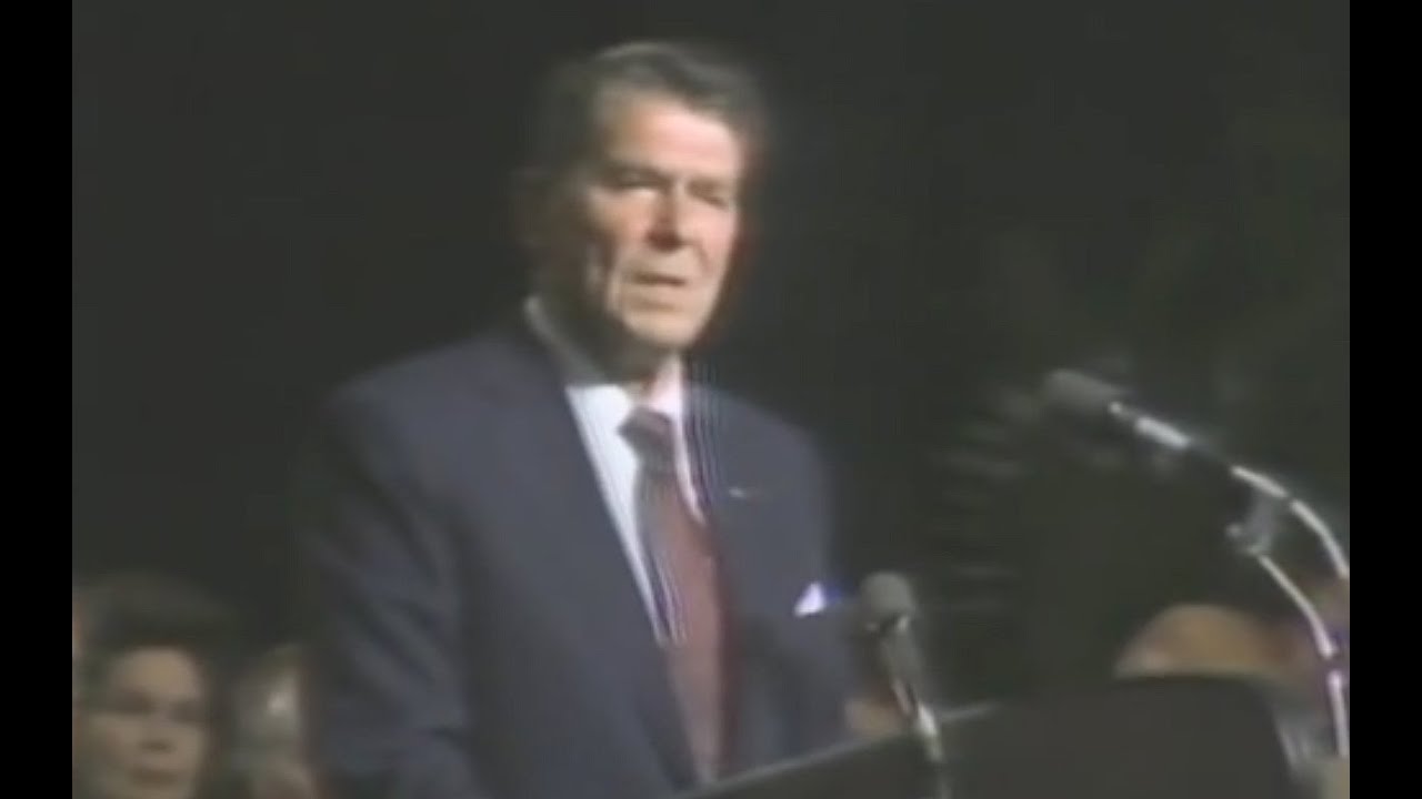Ronald Reagan at the National Affairs Briefing