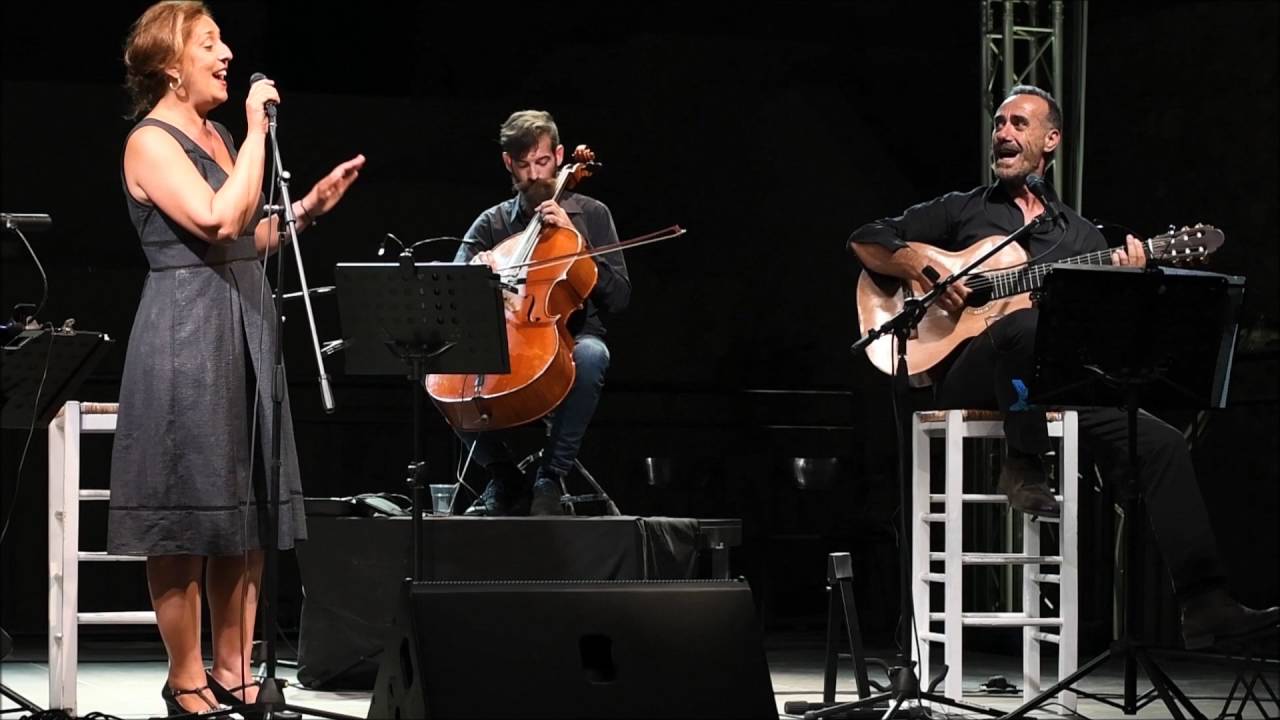 ΜΟΥΣΙΚΟ ΣΥΝΟΛΟ 