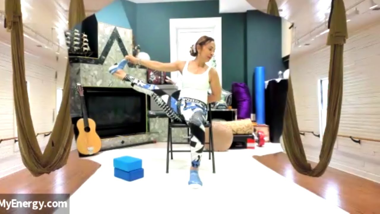 Gentle Chair Yoga to Move Slowly to Strengthen the Body