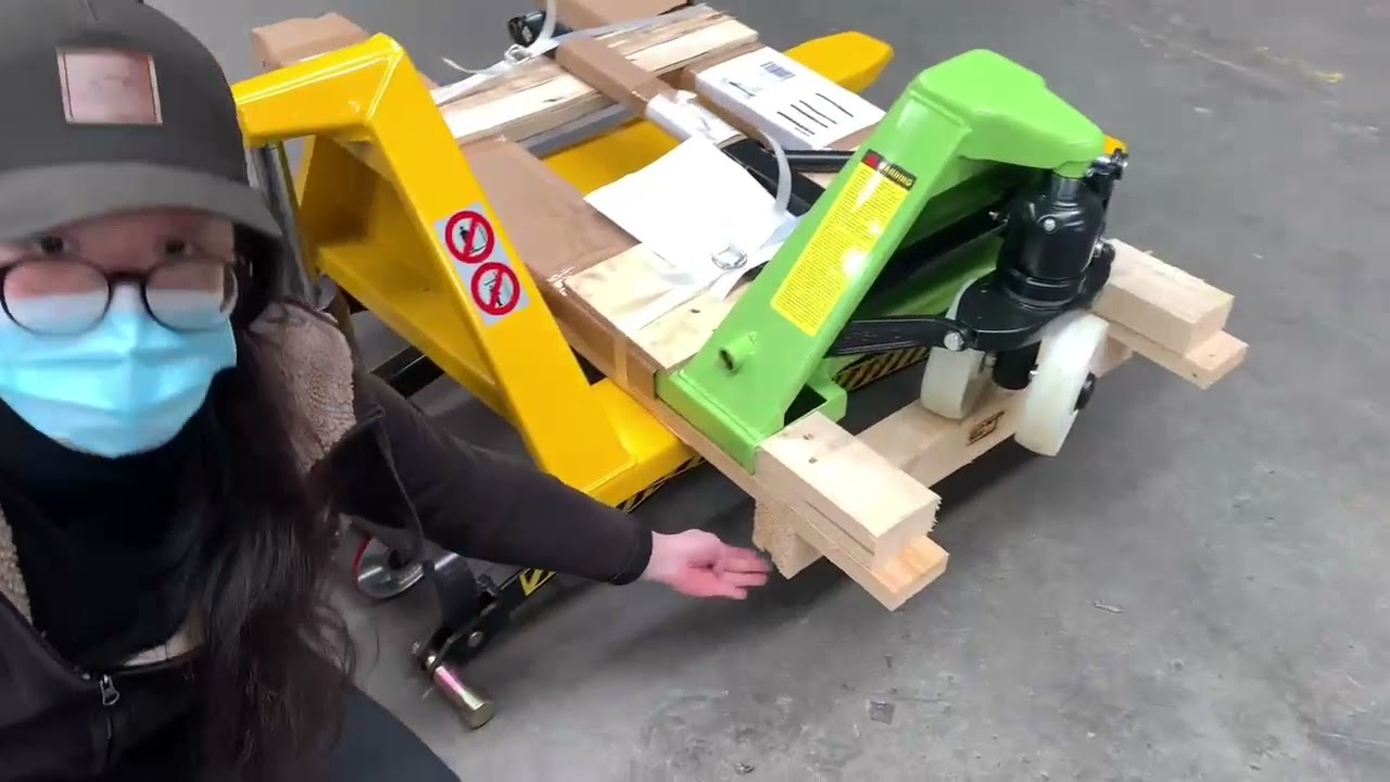 High lift pallet jack HLT680