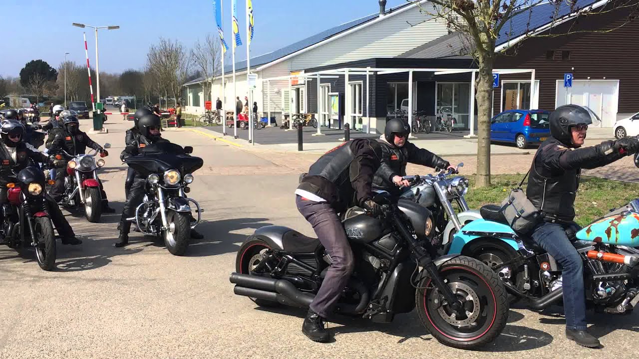 Goodfellas Rotterdam openingsrit 2016 vertrek na de lunch Camping de Quack Hellevoetsluis.