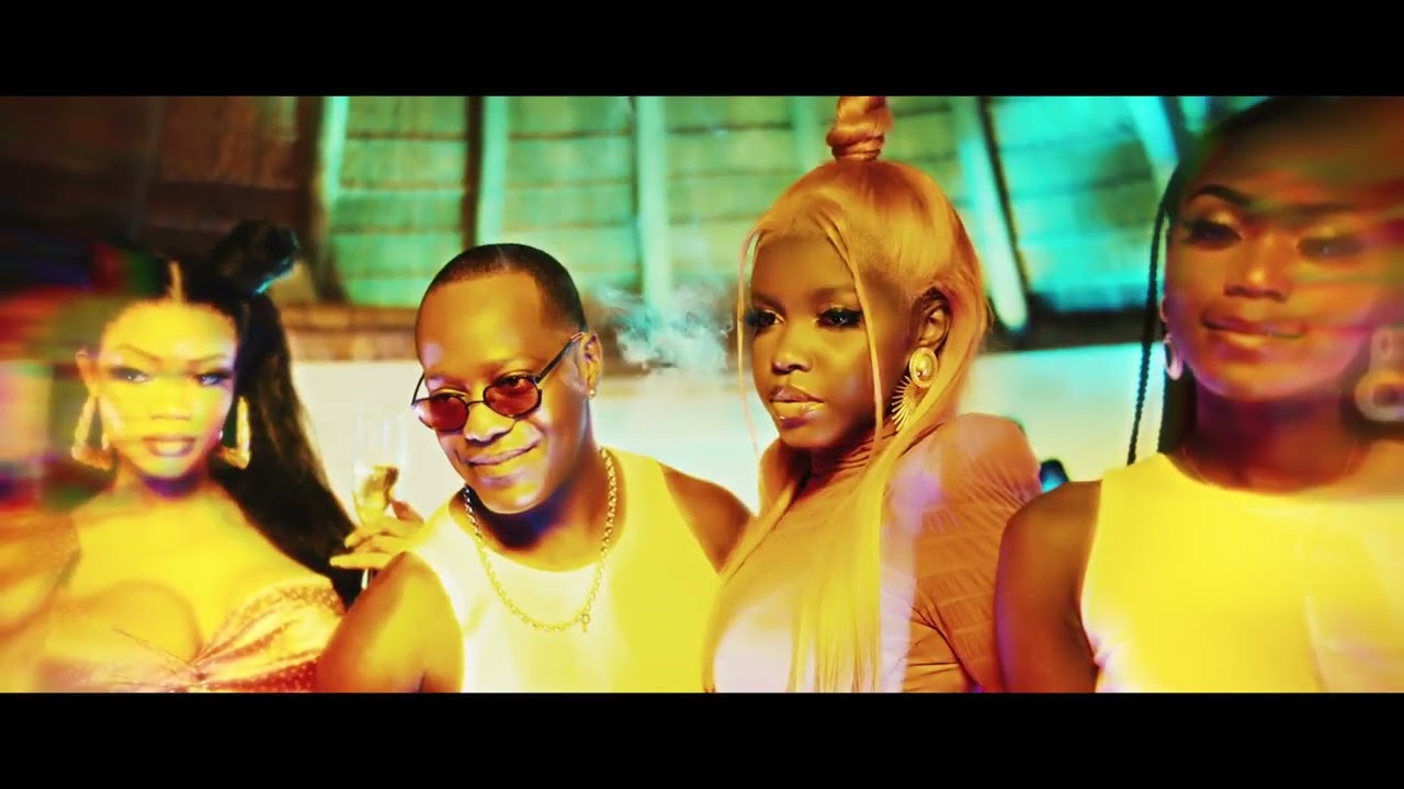 C4 Pedro feat  Zara Williams - na boloko- oficial  vídeo music