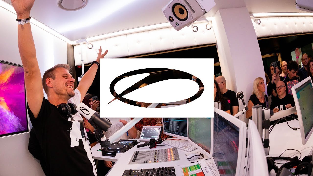 Giuseppe Ottaviani - A State Of Trance Episode 936 Guest Mix [#ASOT936]