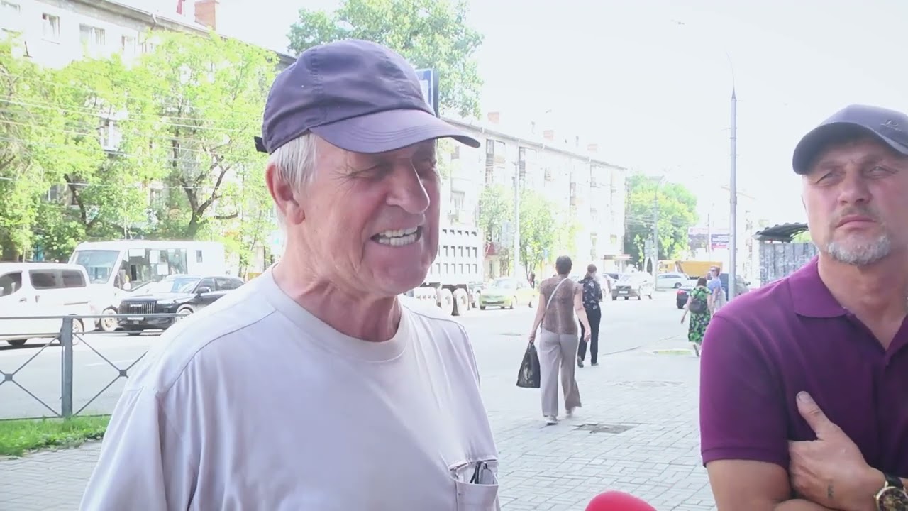 В Новосибирске недостроенный ТК «Подсолнух» громят мародеры