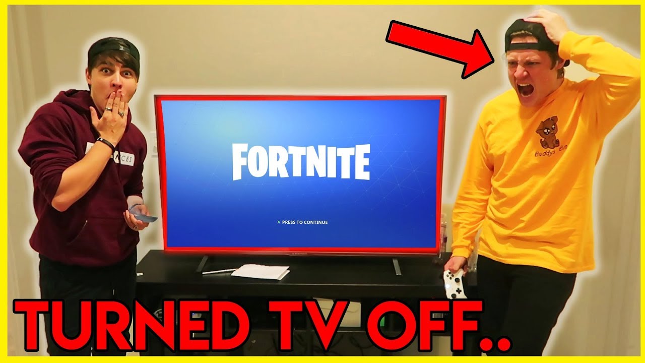 INTENSE FORTNITE RAGE PRANK (he was so mad) | Colby Brock
