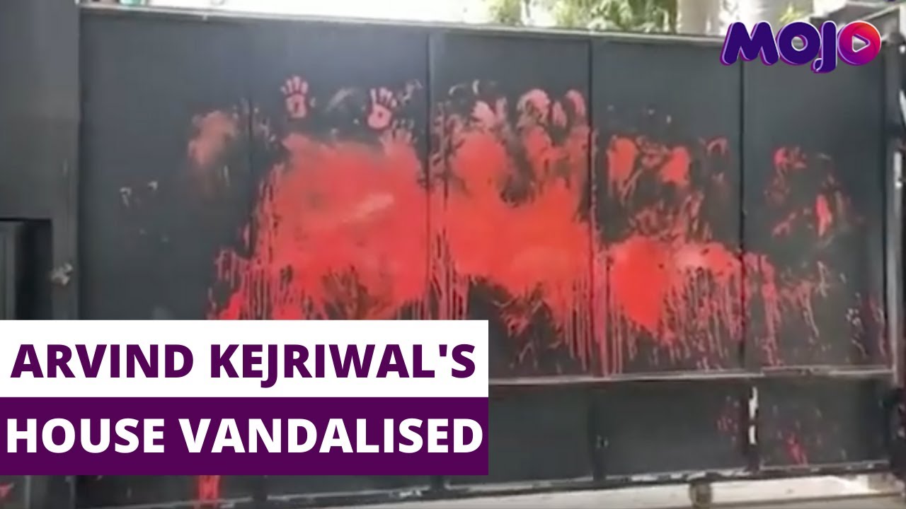Delhi CM Arvind Kejriwal's Residence Vandalised, CCTV's & Barriers Broken | AAP Blames 'BJP Goons'