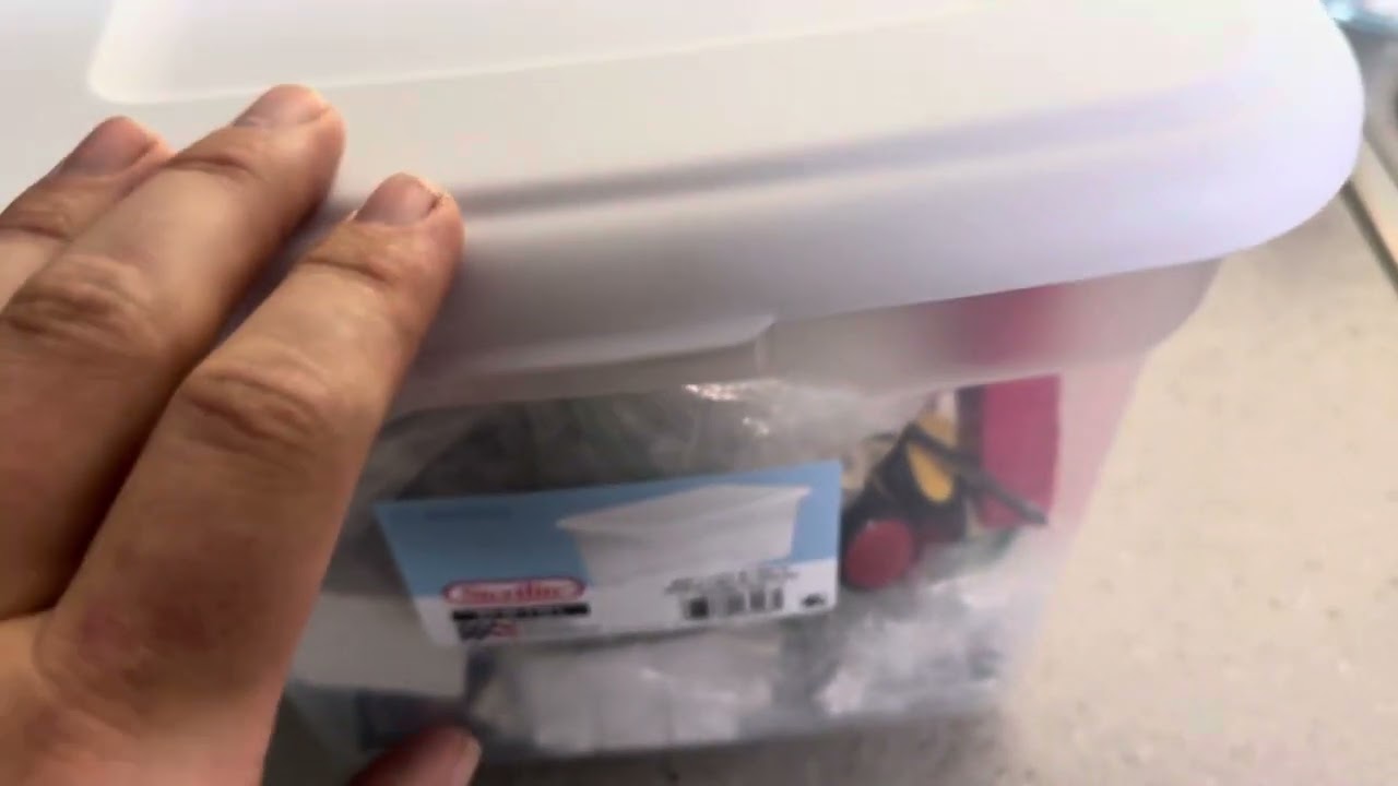 Sterilite Storage Bin Review: Use Ideas, Lid Tightness, & Capabilities
