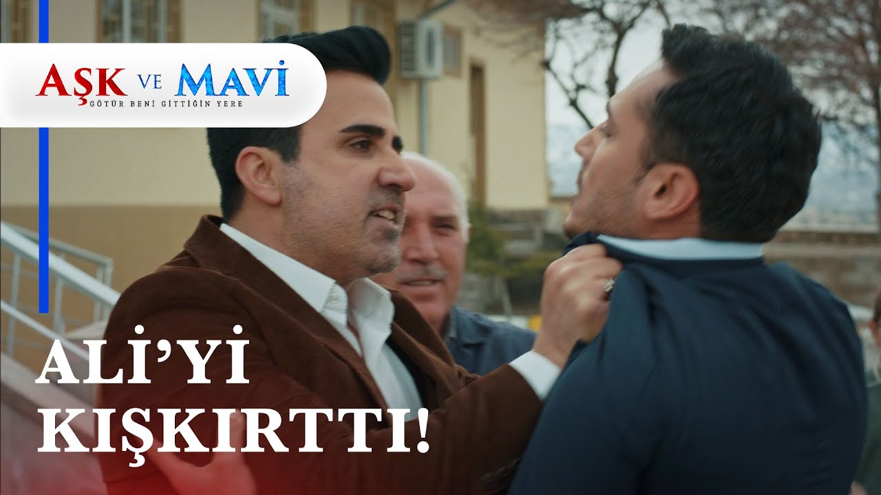Okul bahçesinde büyük kavga! - Aşk ve Mavi 18  Bölüm