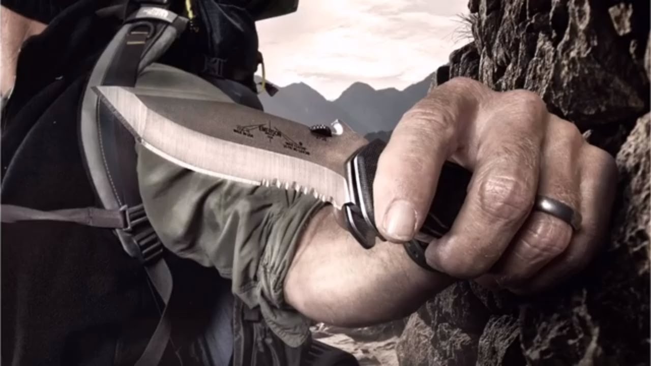 The Emerson Knives CQC-15