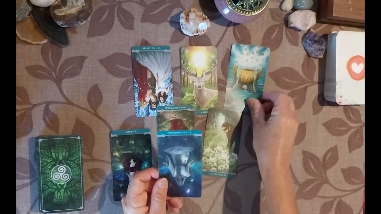 ¿Qué siente, qué piensa, qué hará? Tarot interactivo de amor 🧙❤️‍🔥💗