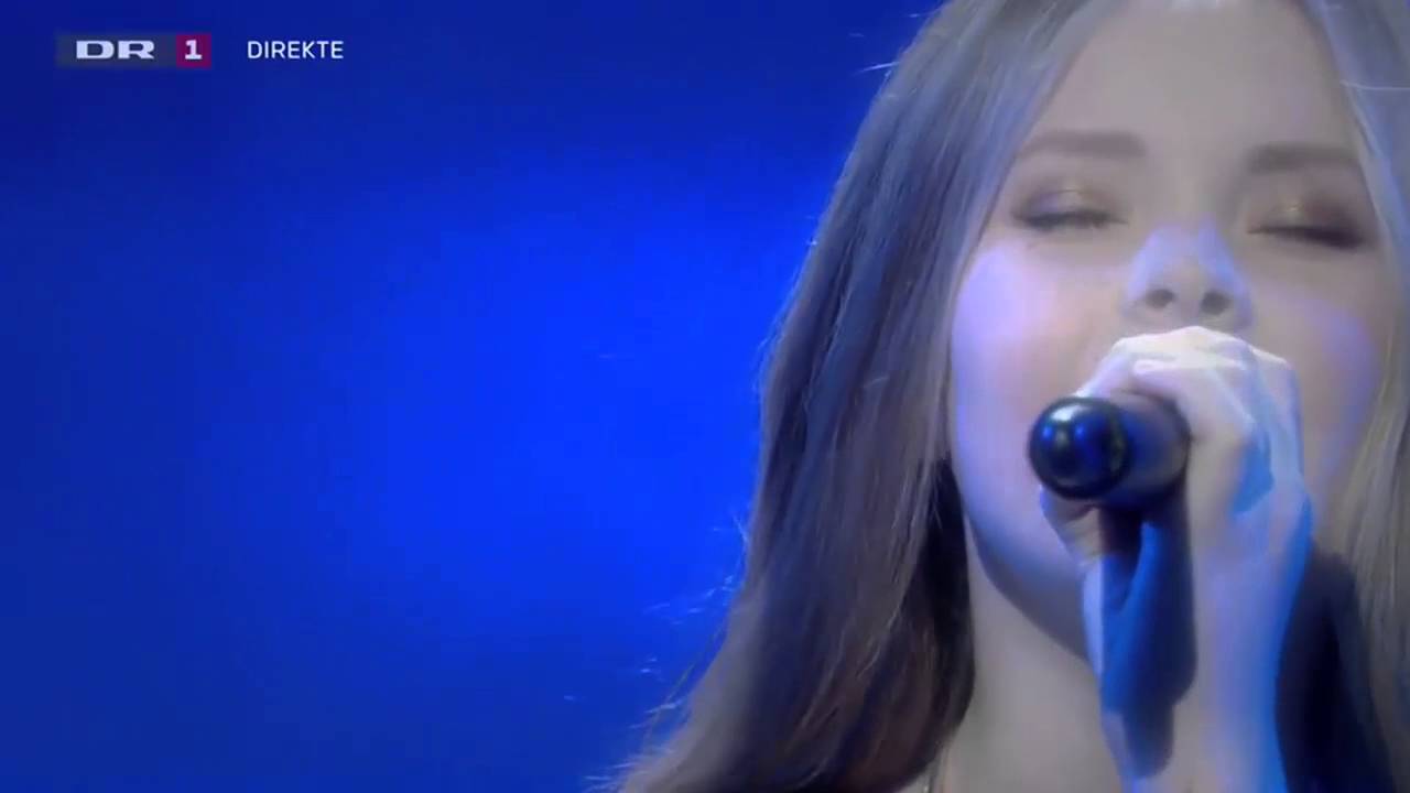 Emilie Esther Sings Broken Twins' Glimpse Of A Time - X Factor Denmark