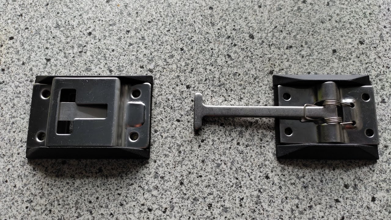 Wohnmobil - Tür und Klappenhalter verbauen