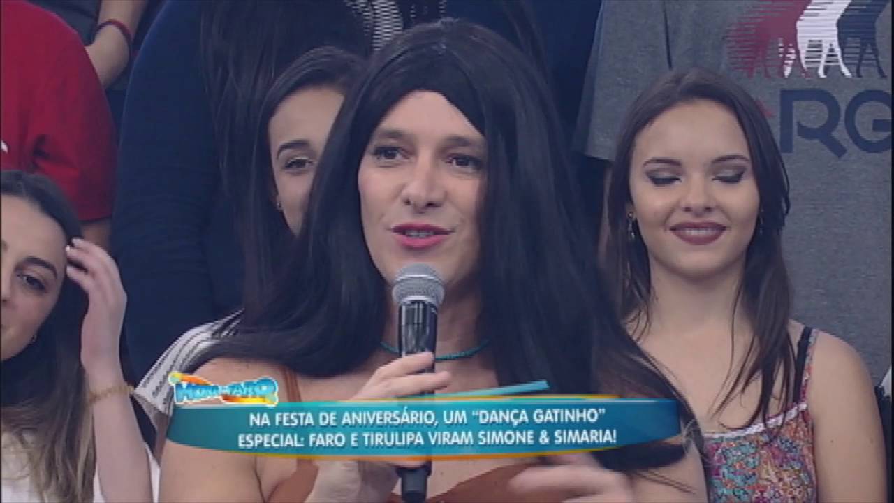 Rodrigo Faro e Tirullipa imitam Simone e Simaria no Dança Gatinho