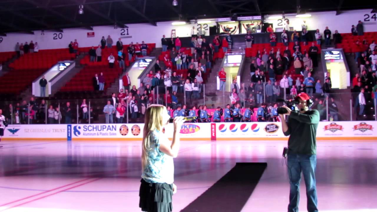 Marion Shelby Poley Kalamazoo Wings National Anthem 10-20-2012.MOV