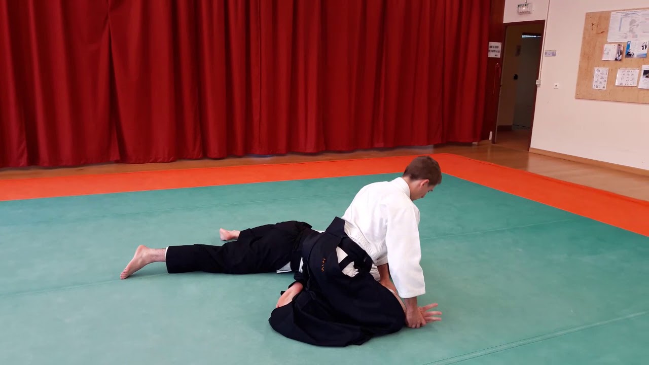 Tachi waza, Katate ryote dori, Ikyo