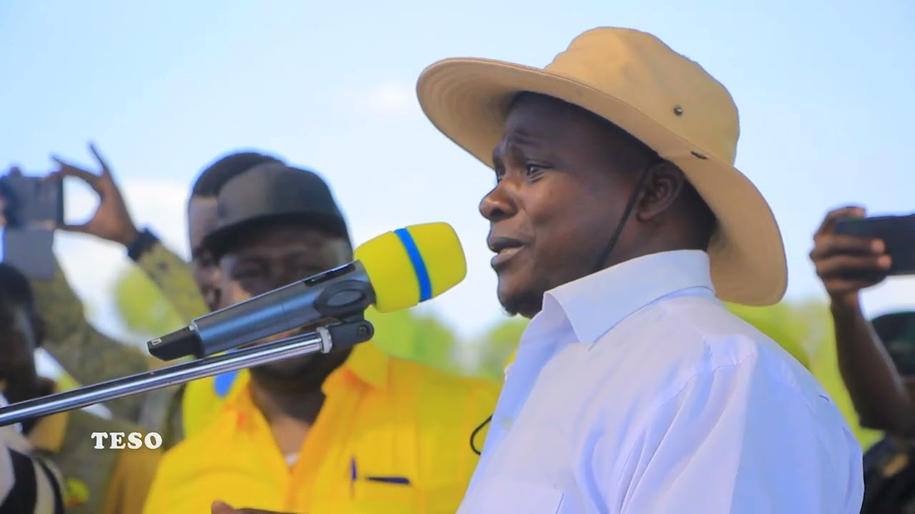 President Museveni's look-alike Mpamire orders for arrest of all PDM extorters in Teso.