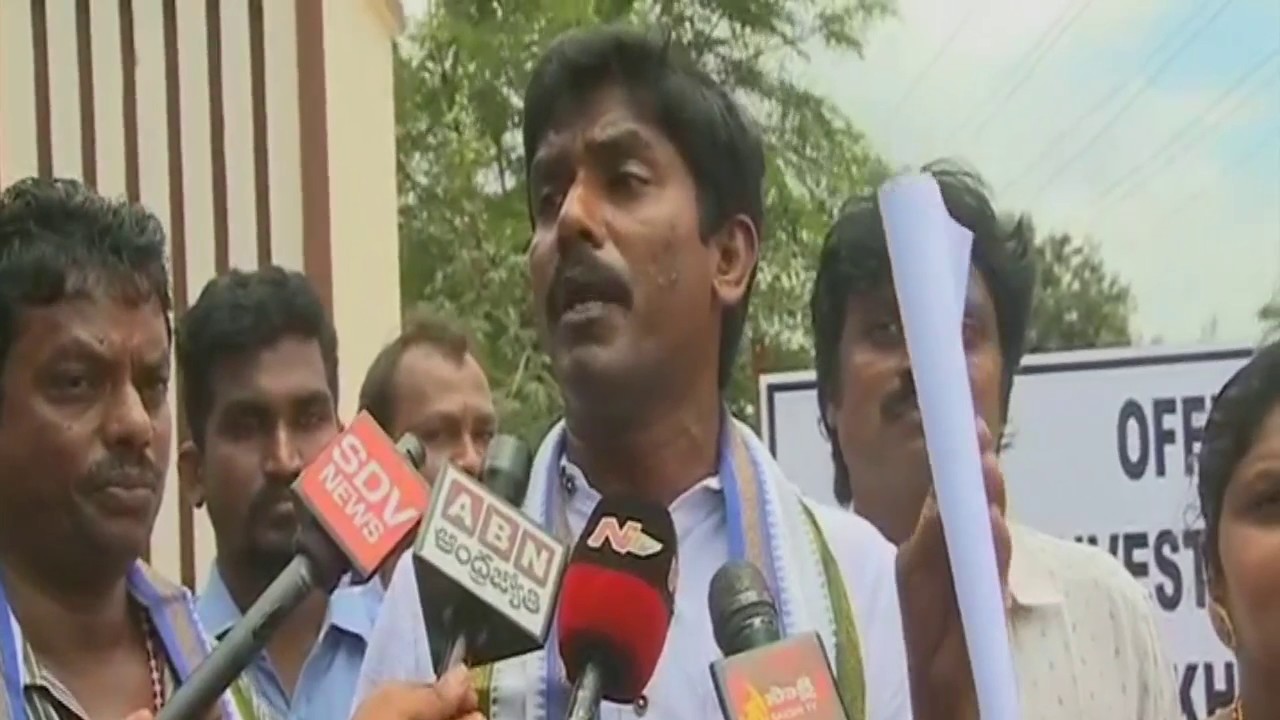 Visakhapatnam : YSRCP Leaders Met SIT to Submit Proofs on Visakha Land Scam - 19th Jul 17