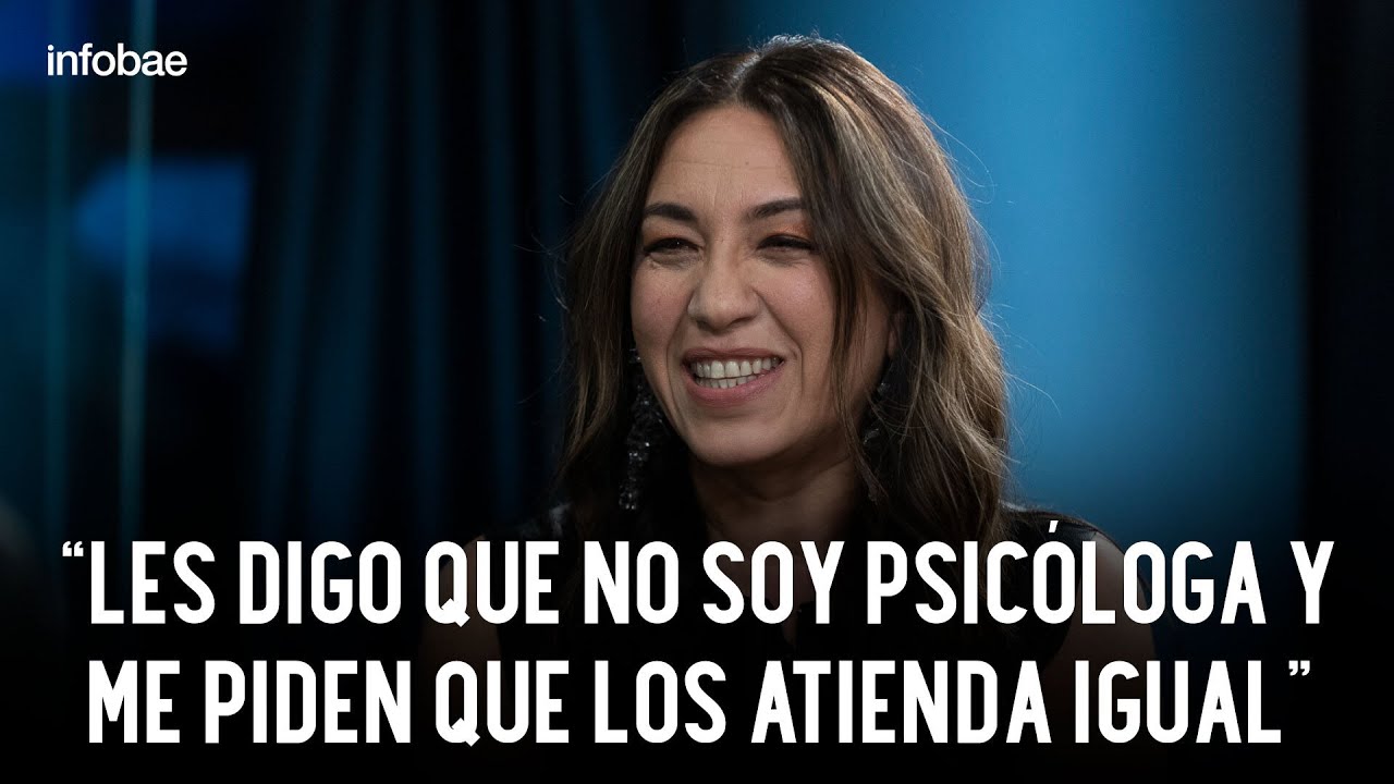Lorena Vega con María Laura Santillán: “Digo que no soy psicóloga y me piden que los atienda igual“