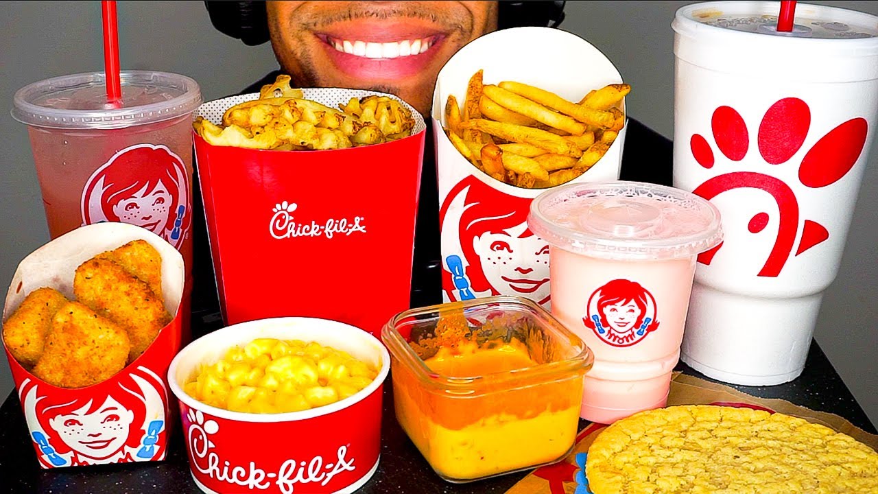 ASMR CHICK-FIL-A VS WENDY'S MAC N CHEESE CHEESE SAUCE FRIES CHICKEN NUGGETS ICE CREAM EATING MUKBAN
