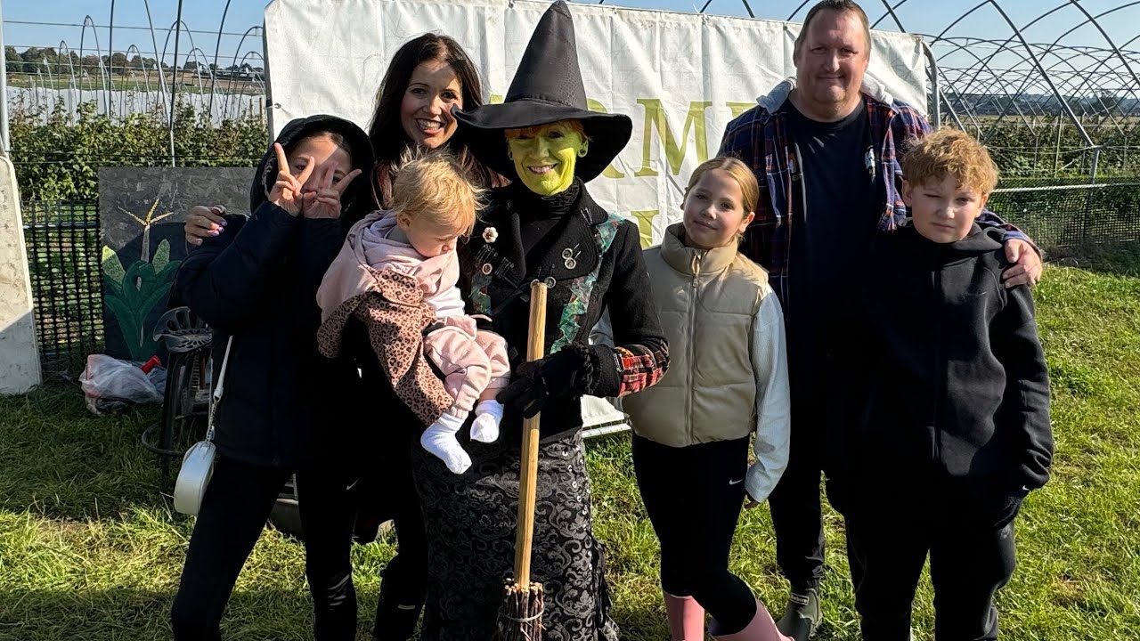 Pumpkin Patch: I went to FARMER COPLEYS Pumpkin Festival in Yorkshire