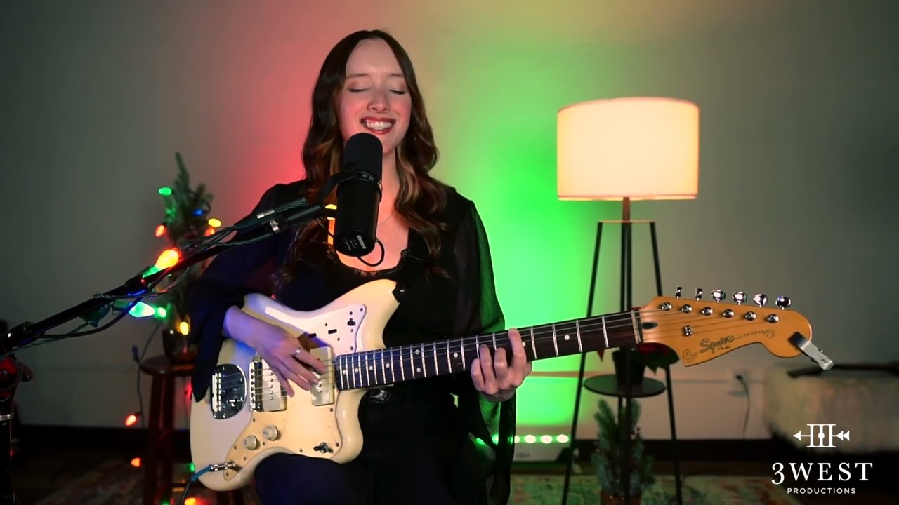Guitar + Vocals (Nicole Zell) - 