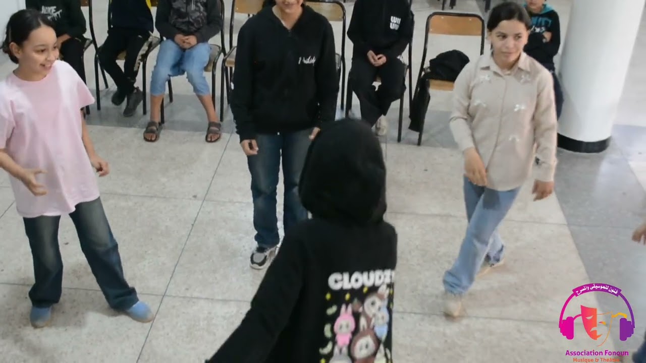 الحصة الأسبوعية تمحورت حول الألعاب لصالح الأطفال من تنظيم جمعية فنون وتأطير ذ المسرحي مصطفى مقداد 
