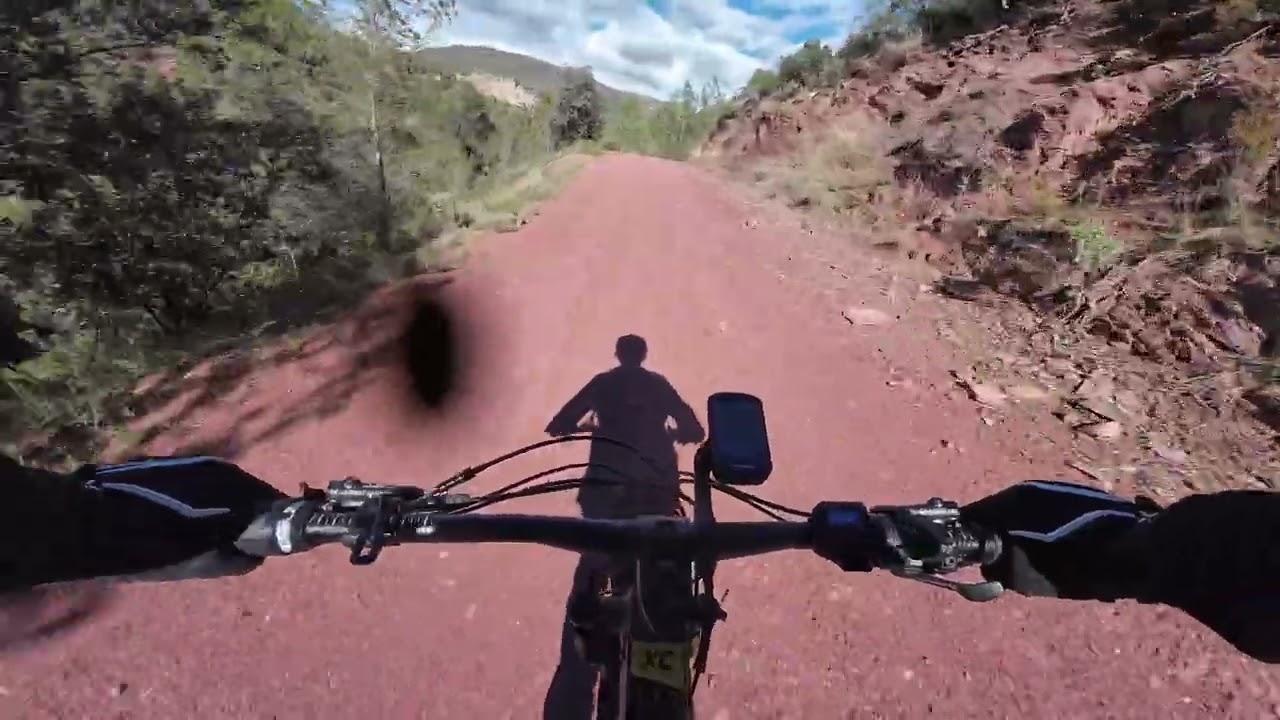 MTB Hasta la Fuente del Zuro por senda rota desde Fuentes de Ayódar
