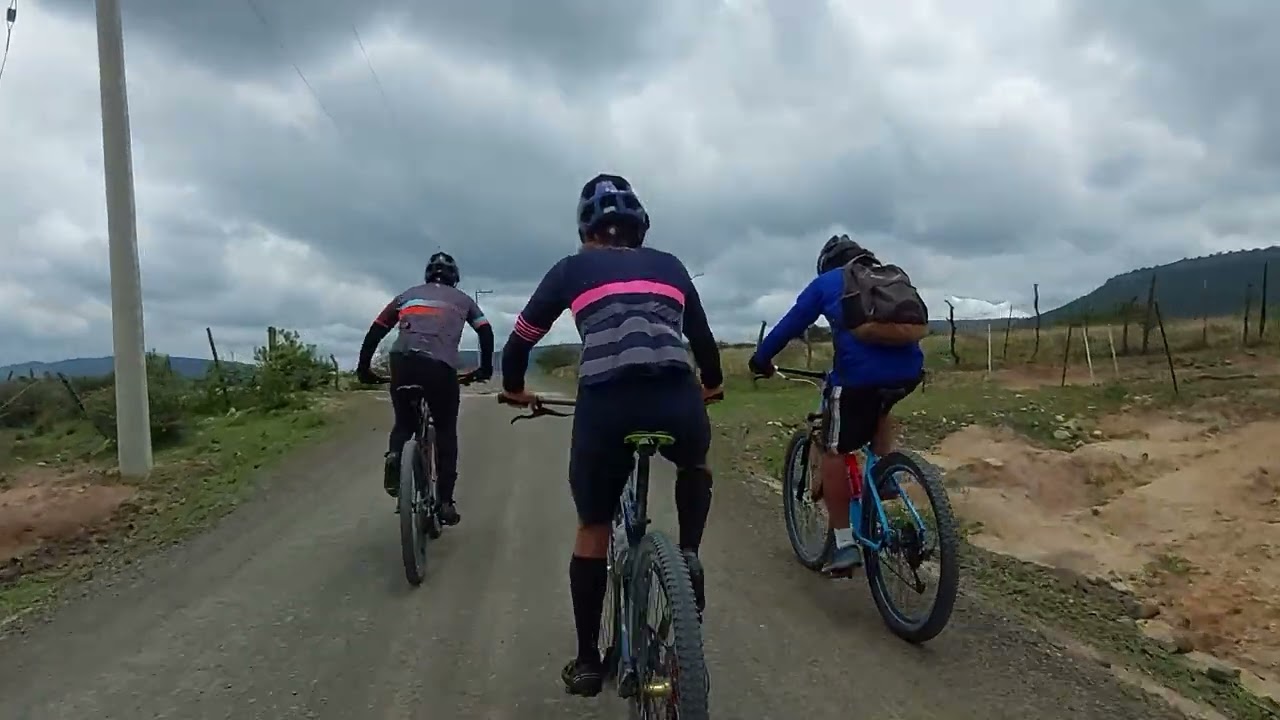 Bajando Cerro Gigante, Leon Guanajuato. #guanajuato #viral  #mtb #leongtomx #ciclismodemonta&ntilde;a