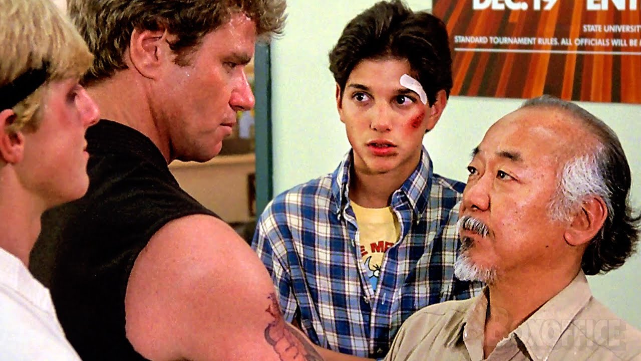 Sr. Miyagi desafia o Sensei de Cobra Kai | Karatê Kid: A Hora da Verdade | Clipe 🔥 4K