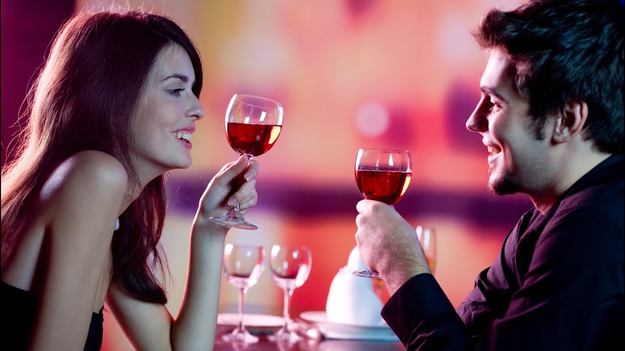 Differences Between Dating GIRLS vs WOMEN