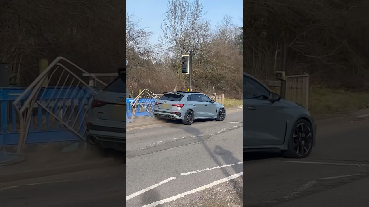 Audi RS3 Crash In Alderley Edge
