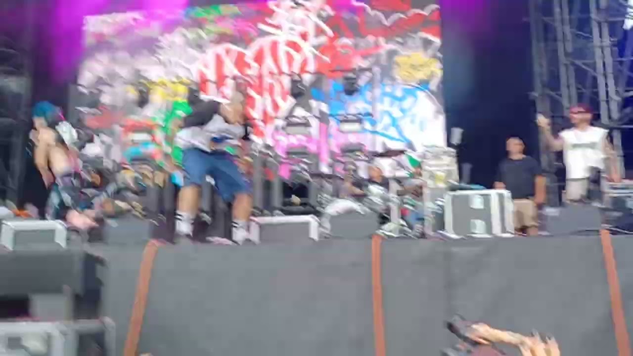 INTRO + STO NELLA SAD LIVE LA SAD AMA Music Festival 2023/08/26