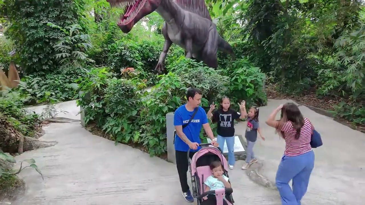 DINOSAURS ISLAND CLARK | PAMPANGGA | PHILPPIINES