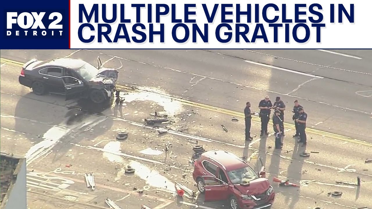Live: Multi-vehicle crash aftermath at Gratiot