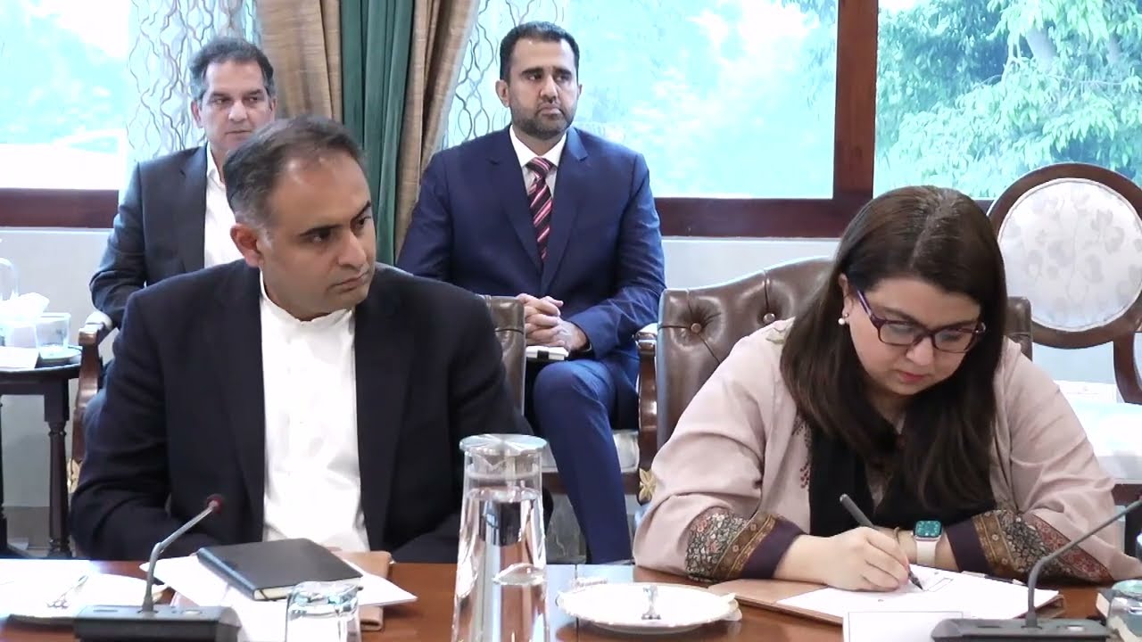 PM Shehbaz Sharif Reviews Fuel Subsidy Scheme | Rs. 75 Billion Allocated for Public Relief