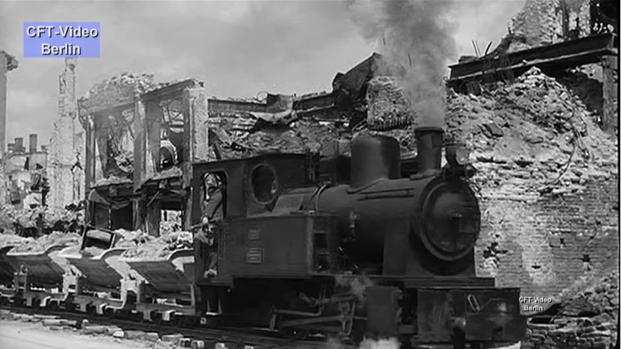 Feld- und Trümmerbahnen 1945