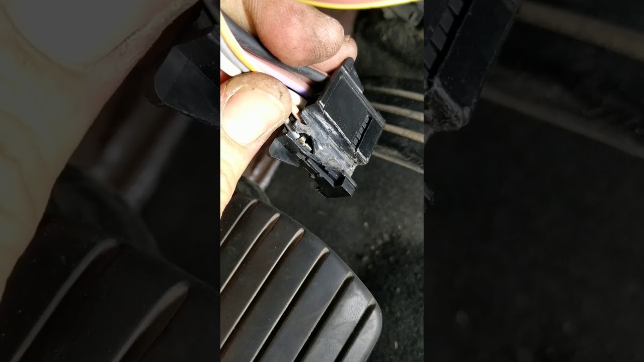Patético Renault Megane 2 fallos elevalunas ventilador Ac velocidades aire habitáculo(5)