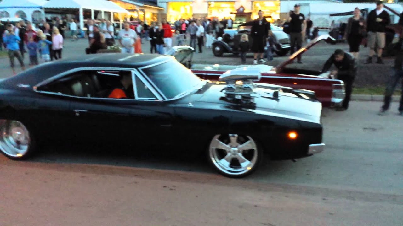 1968 dodge charger burnout @ The Power Big Meet, Autotec, Sweden