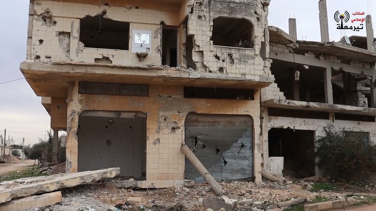 مشاهد ترصد الدمار الحاصل في قرية تيرمعلة