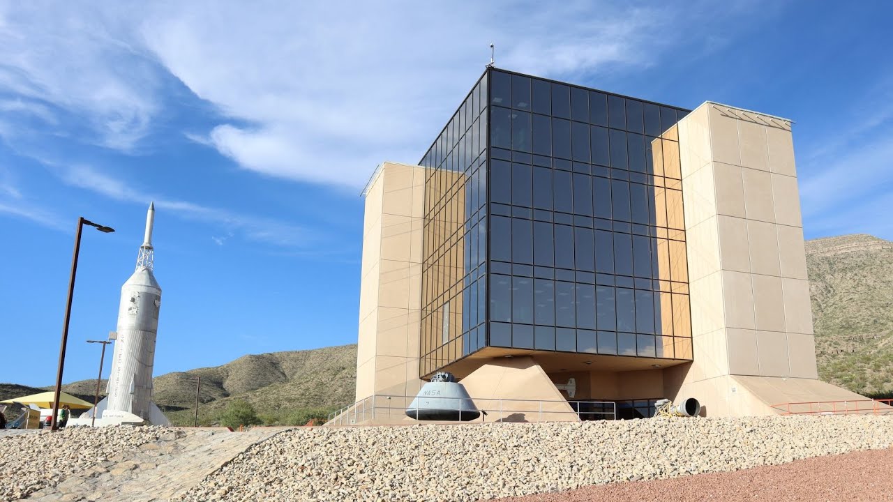 MOON ROCKS: New Mexico Museum of Space History