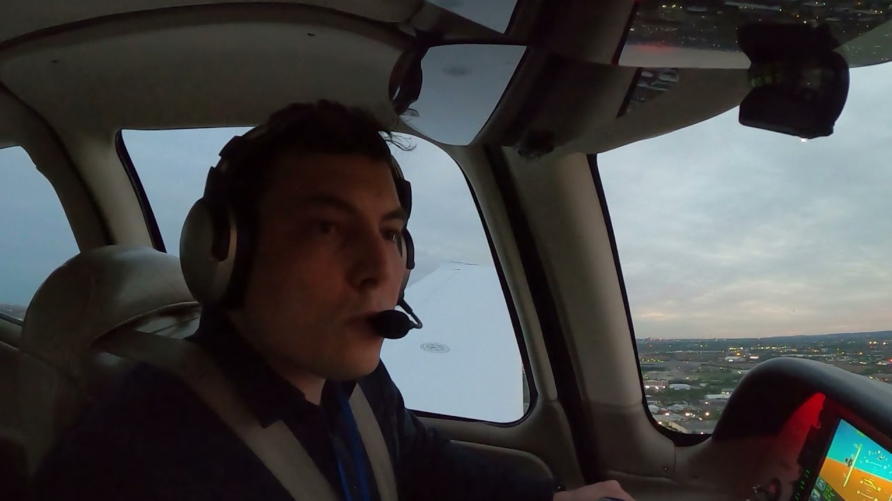 Teterboro (KTEB) RWY 01 short approach