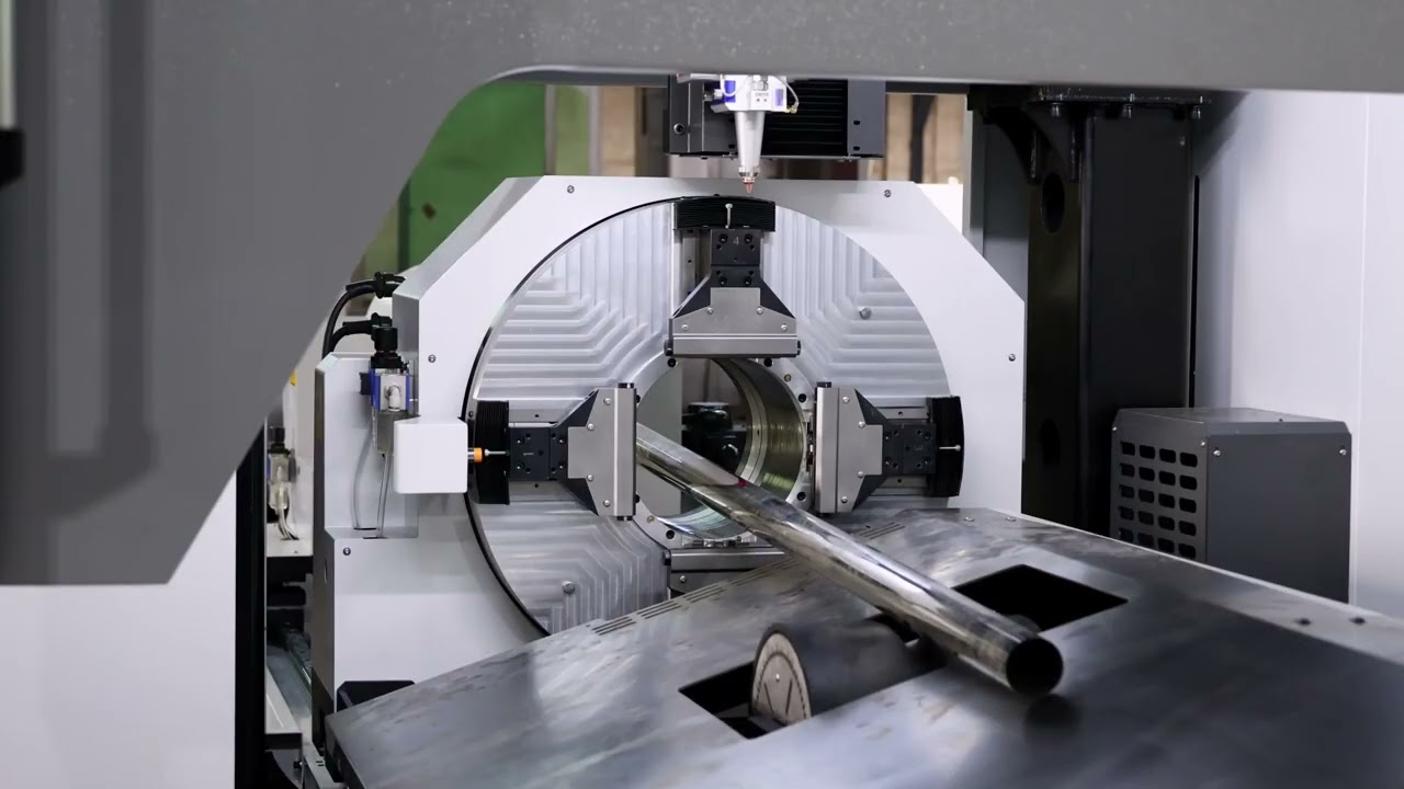 Alta Precisão no Corte a Laser de Tubos: Apresentando a Máquina GS 6022TG da Glorystar!