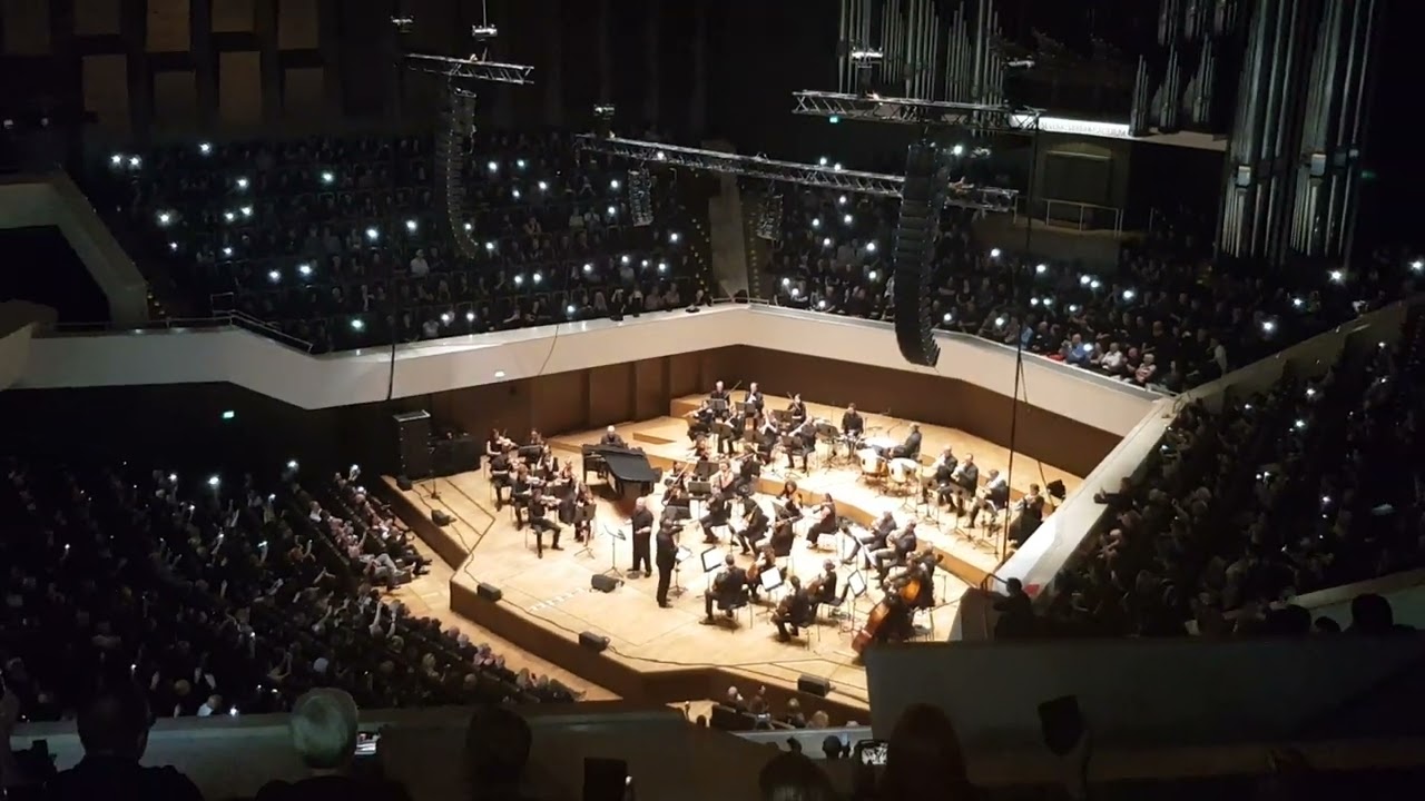 VNV NATION & PHILHARMONIE LEIPZIG 