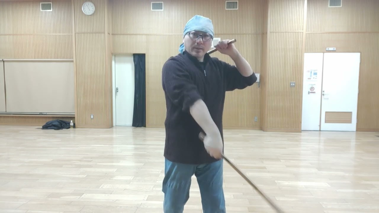 フィリピン武術　カリ／アーニス／エスクリマ基礎　切り上げ切下ろし