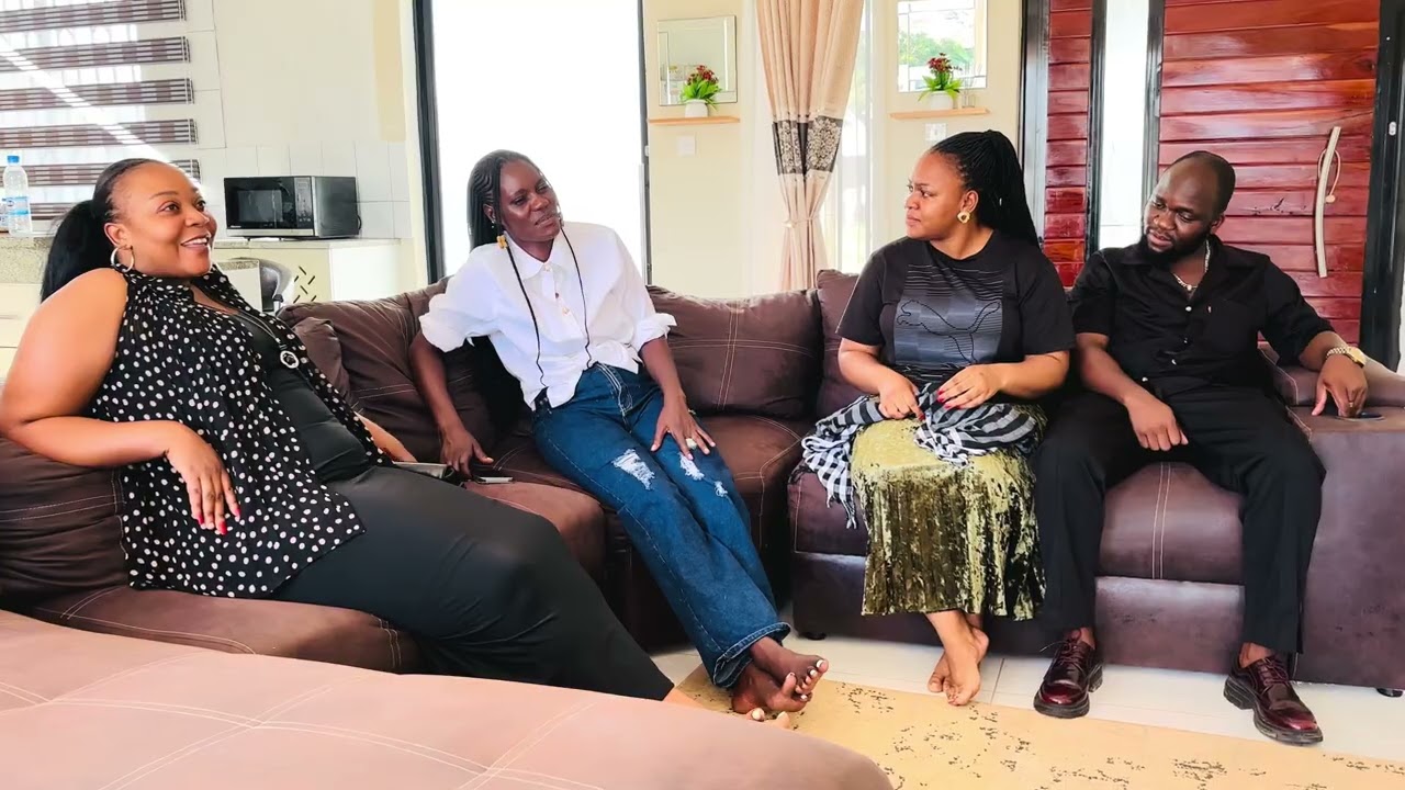 Newly weds @gamuchiraiduve @SarahTakawira @takurakachambwa 