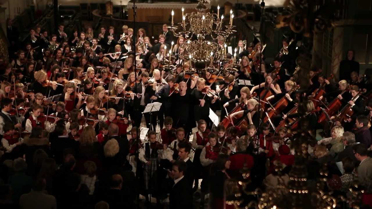 Barratt Dues Store Julekonsert: Deilig er jorden