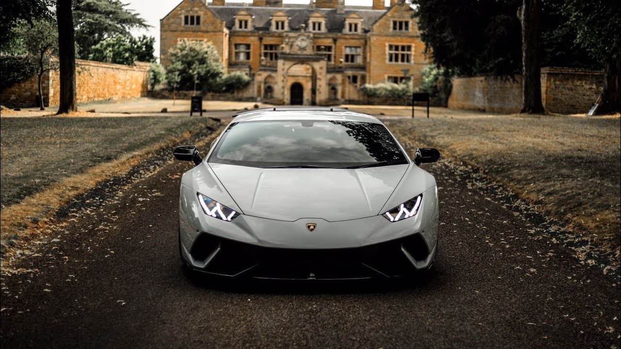 LAMBORGHINI HURAC&Aacute;N LP 640-4 Performante | StillStatic | VWHome